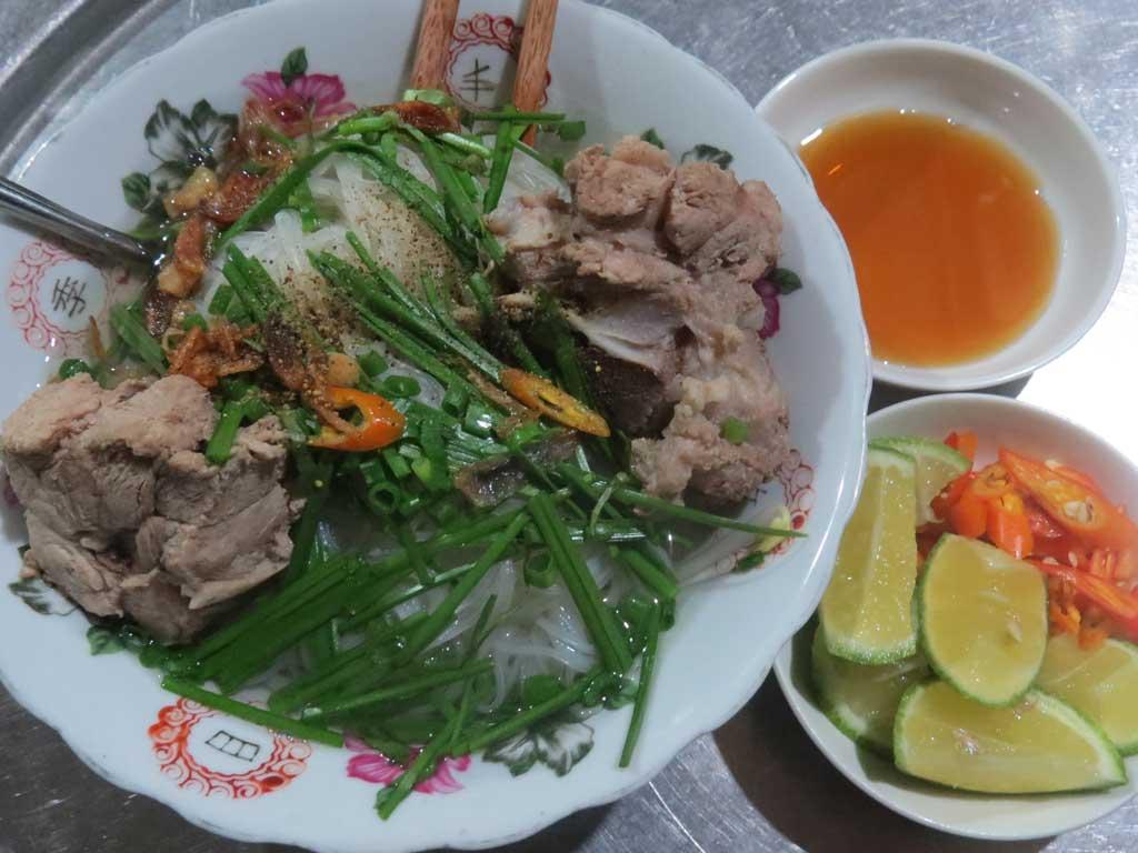 Về Chúng Tôi